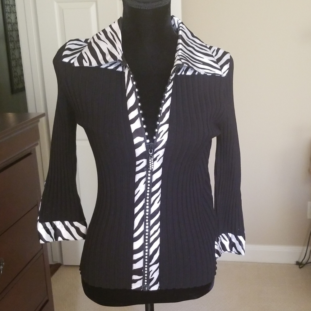 Black and white sweater